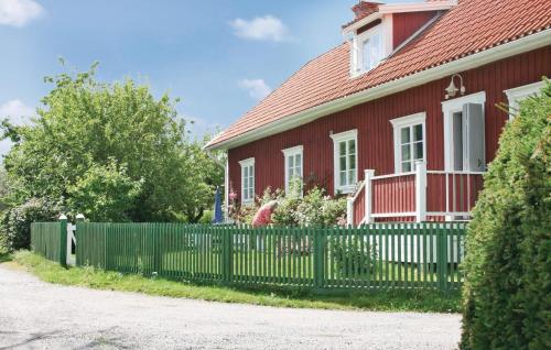 Lovely Home In Eskilstuna With House Sea View