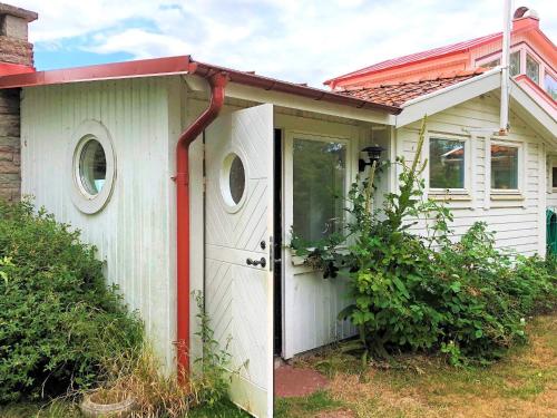 12 person holiday home in BORGHOLM