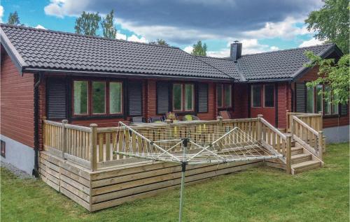 Gorgeous Home In Flen With Sauna