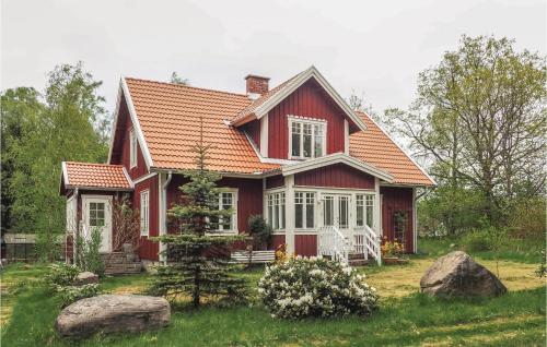 2 Bedroom Amazing Home In Markaryd