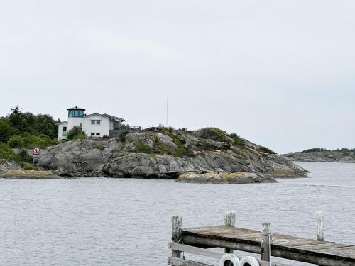 Architect-Designed Villa with Sea View in the Archipelago of Gothenburg